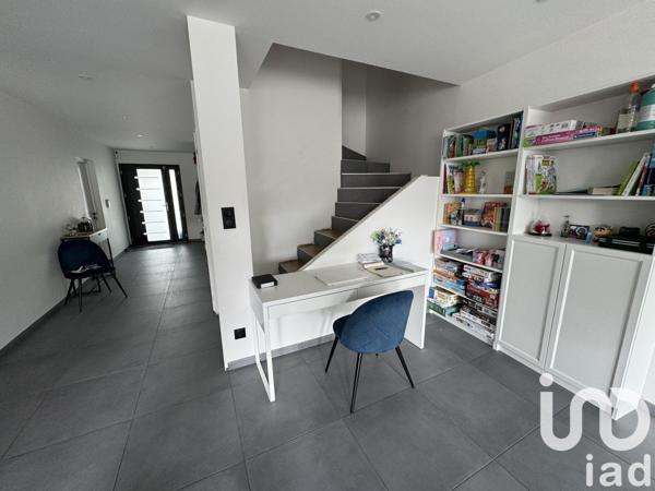 Maison à vendre 5 pièces 155 m² Pont-Saint-Martin