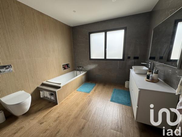 Maison à vendre 5 pièces 155 m² Pont-Saint-Martin