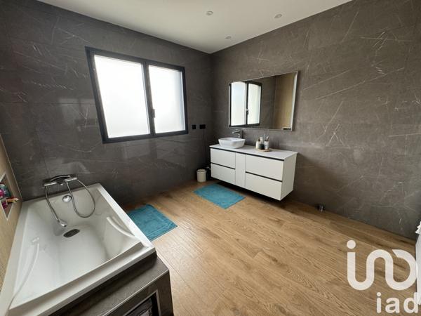 Maison à vendre 5 pièces 155 m² Pont-Saint-Martin