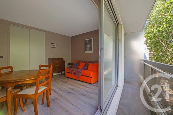 Appartement Studio à vendre  1 pièce - 27,79 m 2   PARIS  - 75019