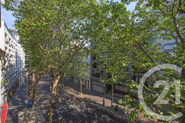 Appartement Studio à vendre  1 pièce - 27,79 m 2   PARIS  - 75019