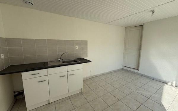 Maison à louer    2 pièces • 23,75 m2 Arcachon