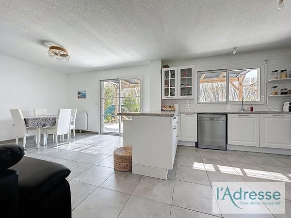 CASTELGINEST 31780 - Maison 4 pièces