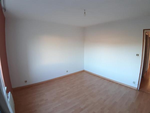Location Appartement 4 pièces 94 m² - Saint-dié-des-vosges 88100