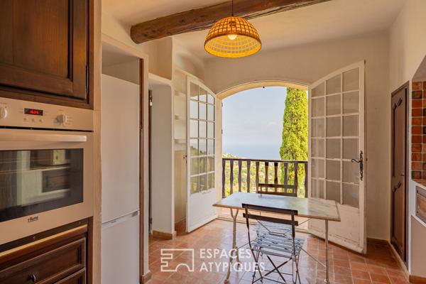 L’âme provençale face au panorama méditerranéen