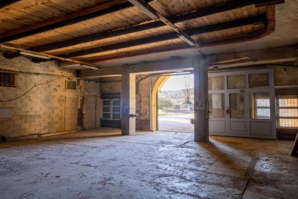 Vente murs / Local Industriel / Bâtiment