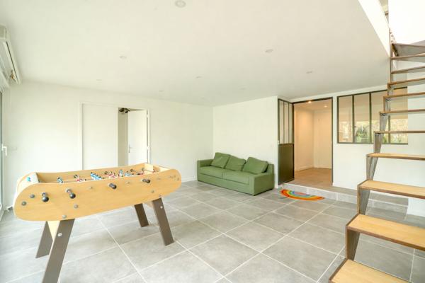 ANTONY - Élégante propriété familiale rénovée de 250m² habitables - Prestations de qualité, volumes remarquables