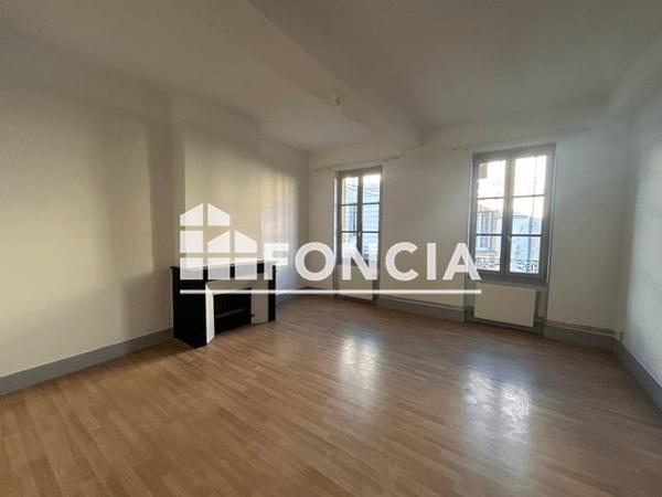 Location Appartement 4 pièces 162.37 m² - 45 RUE EMILE POUVILLON Montauban 82000