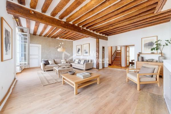 Duplex de Prestige : Un Refuge de Sérénité et d'Élégance
