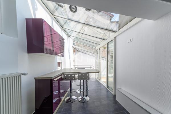 Duplex de Prestige : Un Refuge de Sérénité et d'Élégance