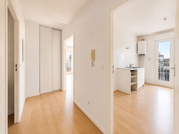 Appartement Nanterre 3 pièce(s) 64.12 m2 - Proche RER A