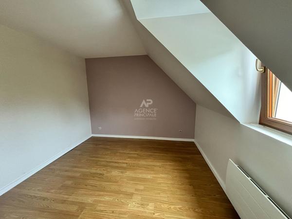 Maison Pontoise 6 pièce(s) 117 m2 €399 000 ** - Référence 11215