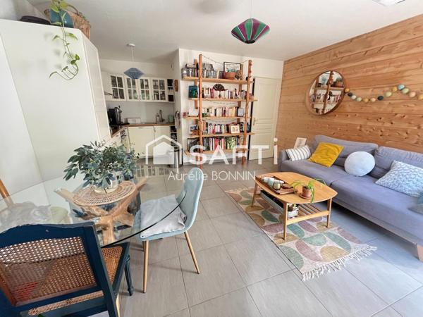 Talence 2 pièces situé dans une résidence récente avec terrasse, jardin et parking en sous sol