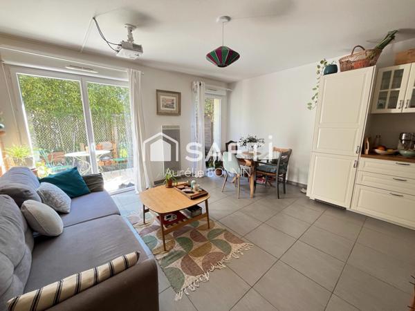 Talence 2 pièces situé dans une résidence récente avec terrasse, jardin et parking en sous sol