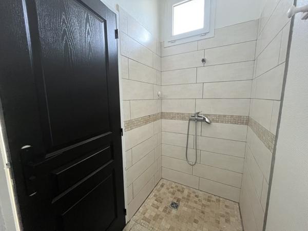Maison à louer 650 € CC Désertines 2 p 45 m² DPE D