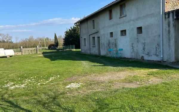 Maison à vendre    7 pièces •  Mazères