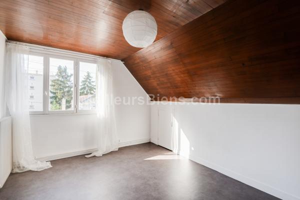 Sèvres Maison rénovée avec 5 chambres et un jardin