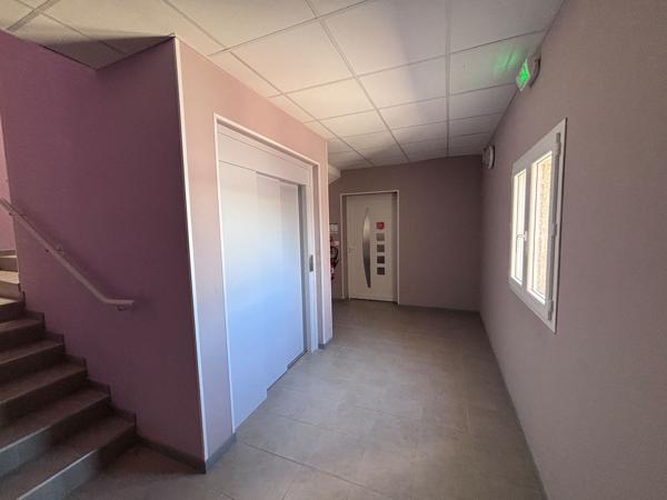 Bureaux à louer Congénies accès PMR et ascenseur plusieurs surfaces