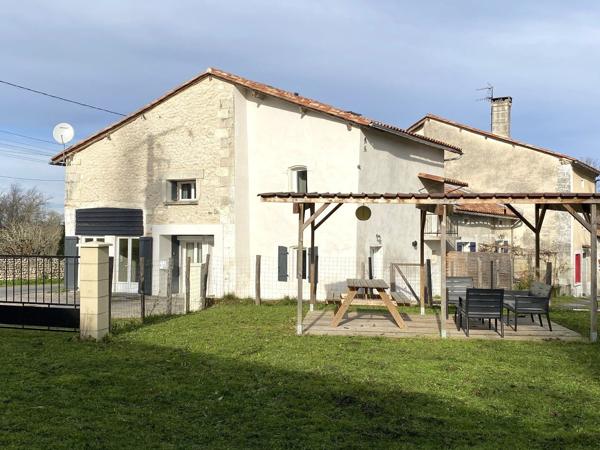 MAISON DE CARACTERE Riberac