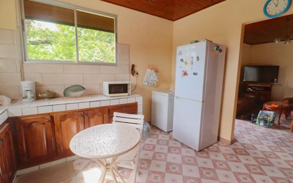 Maison à vendre    3 pièces •  Rivière-Pilote