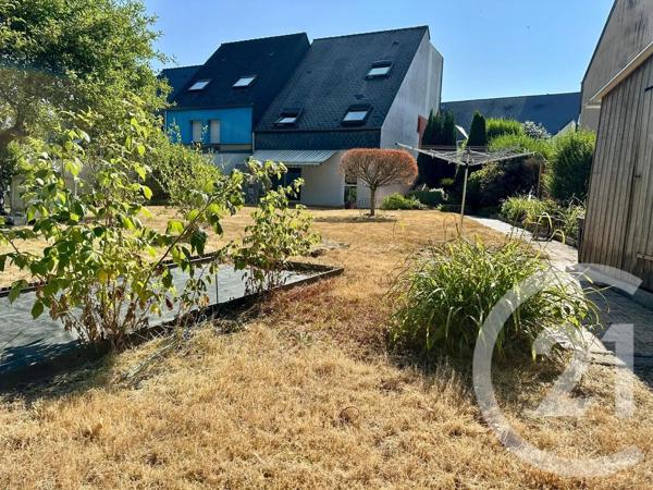 Maison à vendre  4 pièces - 101,02 m 2   FOUGERES  - 35