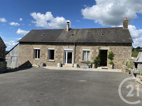 Maison à vendre  4 pièces - 101,02 m 2   FOUGERES  - 35