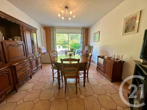 Maison à vendre  4 pièces - 101,02 m 2   FOUGERES  - 35