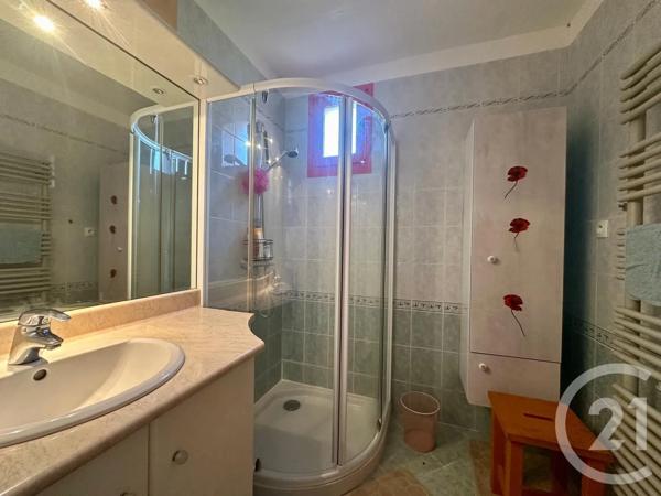 Maison à vendre  4 pièces - 101,02 m 2   FOUGERES  - 35