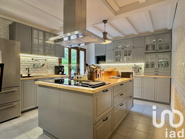 Maison à vendre 11 pièces 250 m² Courtenay