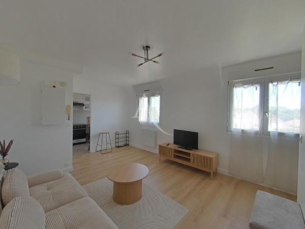 PONTCARRE Studio Meublé - 32.07 m²