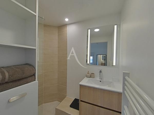 PONTCARRE Studio Meublé - 32.07 m²