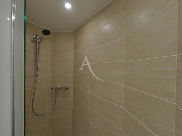 PONTCARRE Studio Meublé - 32.07 m²