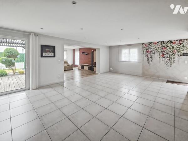 A VENDRE - MAISON PLAIN PIED - LAVAL