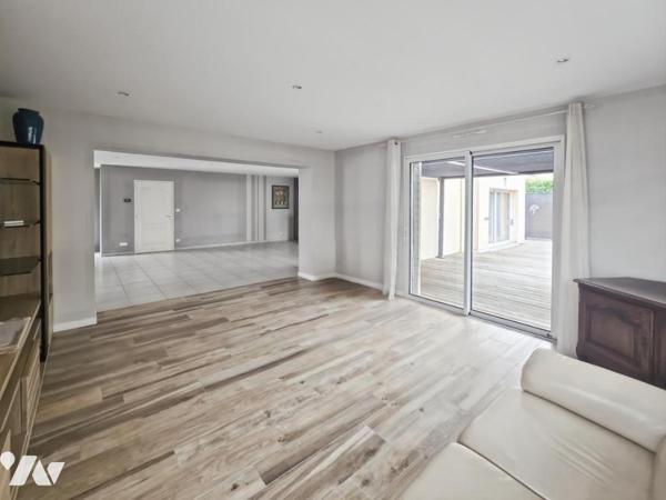 A VENDRE - MAISON PLAIN PIED - LAVAL