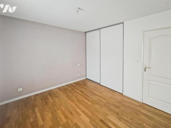 A VENDRE - MAISON PLAIN PIED - LAVAL