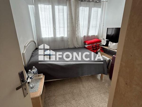 Location Appartement 4 pièces 67.1 m² - 27 AVENUE DU MARECHAL JUIN Marignane 13700