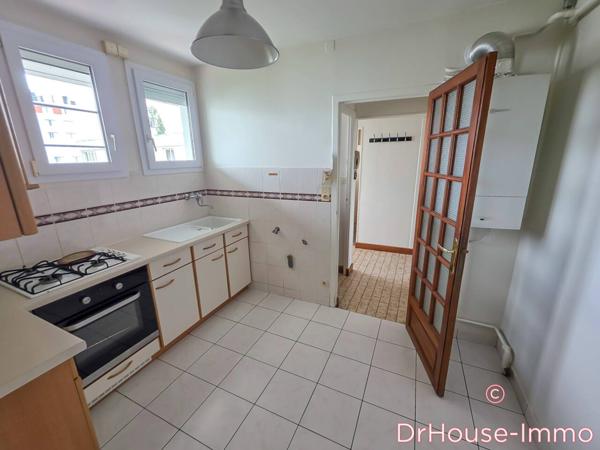 Appartement à louer 3 pièces de 59 m²
