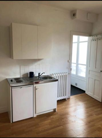 Appartement Versailles 1 pièce 16.73 m2