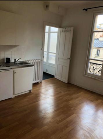 Appartement Versailles 1 pièce 16.73 m2