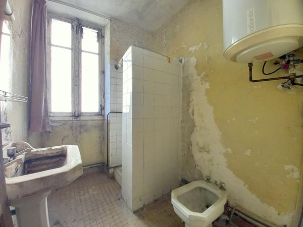 Maison bourgeoise à rénover à vendre au Loroux Bottereau - 10 pièces, 4 chambres