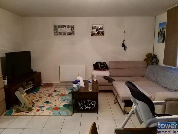 Maison mitoyenne F4 de 91 m2 avec jardin + garage à Soyaux