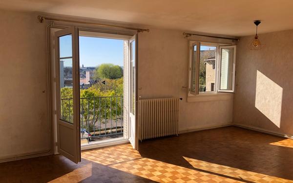 Appartement à vendre    4 pièces • 66,31 m2 Limoges