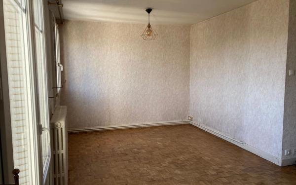 Appartement à vendre    4 pièces • 66,31 m2 Limoges