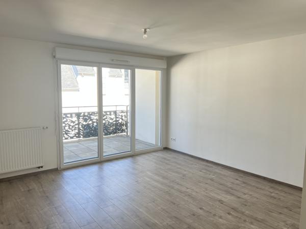 SAINT SEBASTIEN SUR LOIRE - T3 - RESIDENCE DE 2020 - STATIONNEMENT