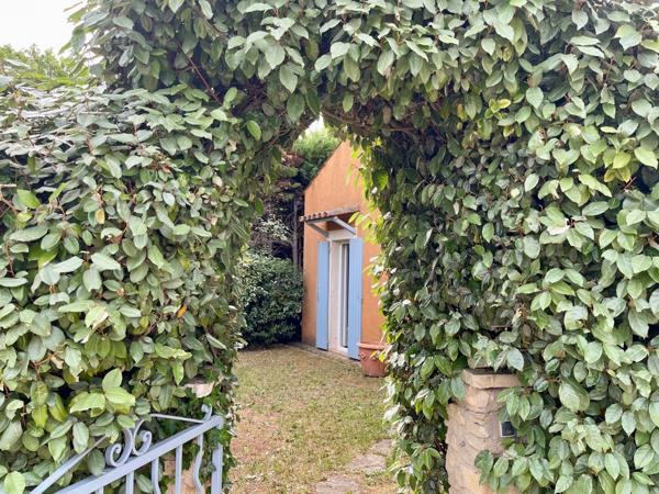 Dpt Vaucluse (84), à vendre ROUSSILLON Villa T5 + gîte T3 PISCINE