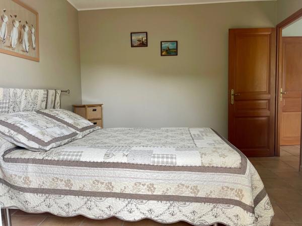 Dpt Vaucluse (84), à vendre ROUSSILLON Villa T5 + gîte T3 PISCINE