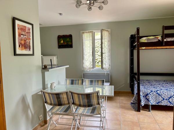 Dpt Vaucluse (84), à vendre ROUSSILLON Villa T5 + gîte T3 PISCINE