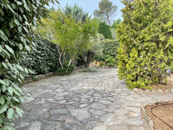 Dpt Vaucluse (84), à vendre ROUSSILLON Villa T5 + gîte T3 PISCINE