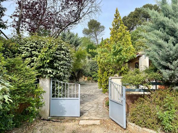 Dpt Vaucluse (84), à vendre ROUSSILLON Villa T5 + gîte T3 PISCINE