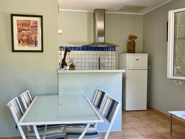 Dpt Vaucluse (84), à vendre ROUSSILLON Villa T5 + gîte T3 PISCINE